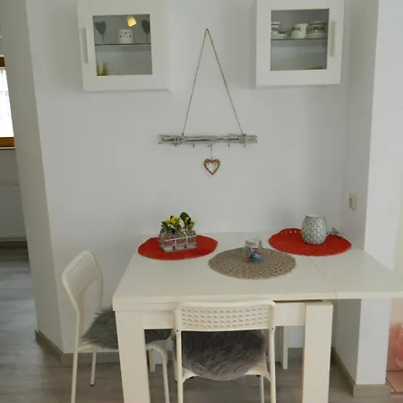 Helle 45 Qm Einliegerwohnung Apartment Holzgerlingen
