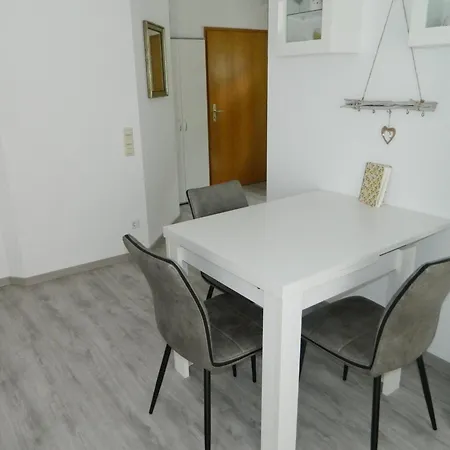 Helle 45 Qm Einliegerwohnung Apartman *